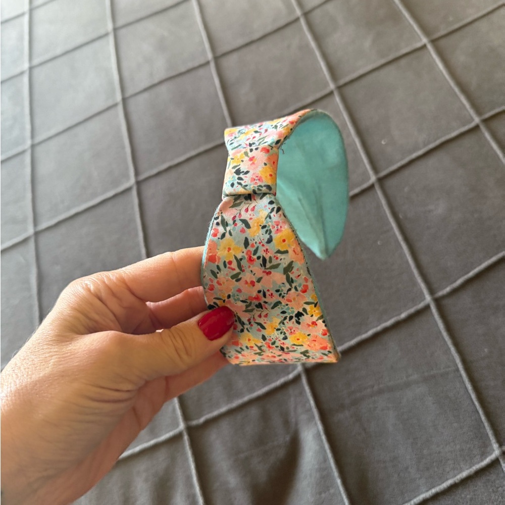 Floral Headband with Blue Lining